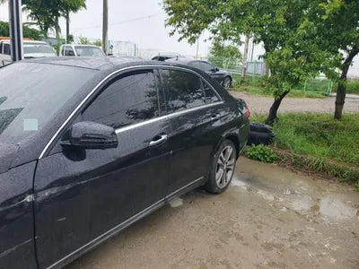 2015 Mercedes-Benz E 300 VIN: