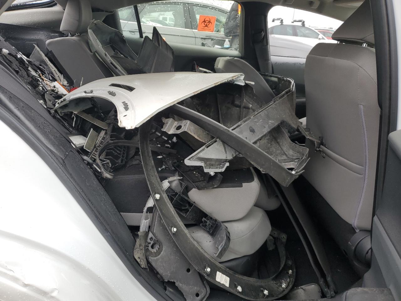 2024 TOYOTA PRIUS LE VIN:JTDACAAU9R3022027