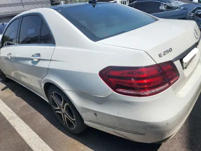 2016 Mercedes-Benz E 250 WDDHF9HB7GB217108 VIN:WDDHF9HB7GB217108