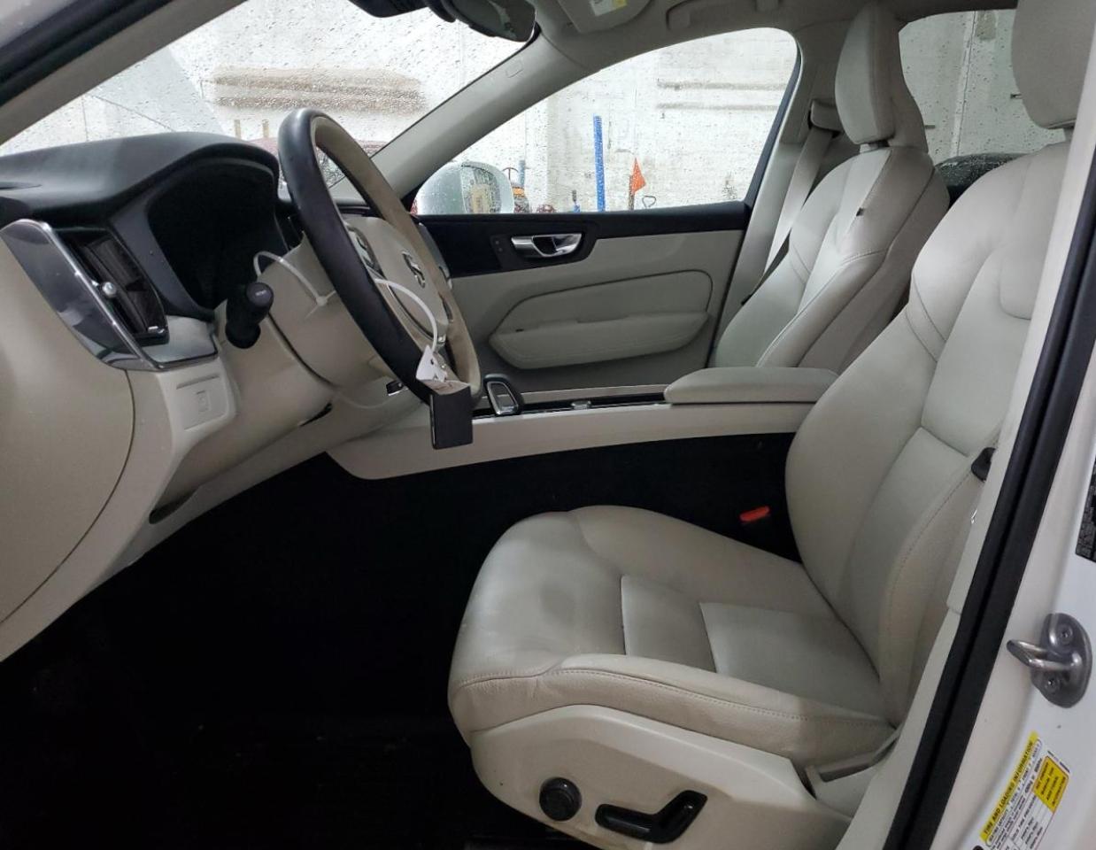 2023 VOLVO XC60 PLUS VIN:YV4L12RN5P1353100