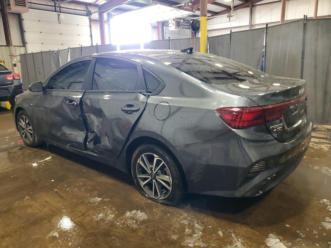 2022 KIA FORTE FE VIN:3KPF24AD7NE464480