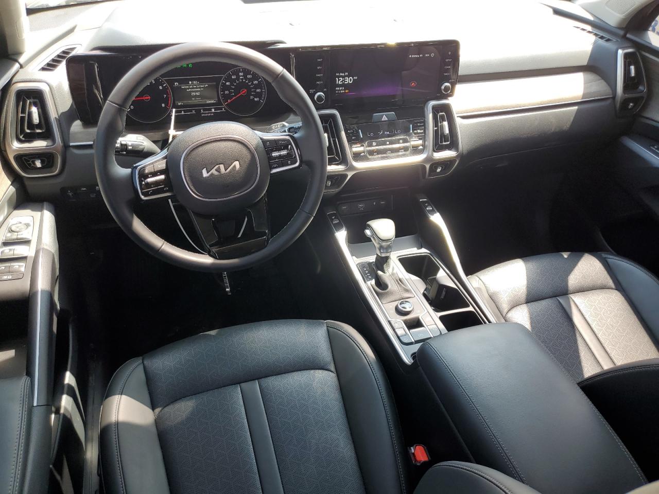 2023 KIA SORENTO EX VIN:5XYRHDLF2PG223488