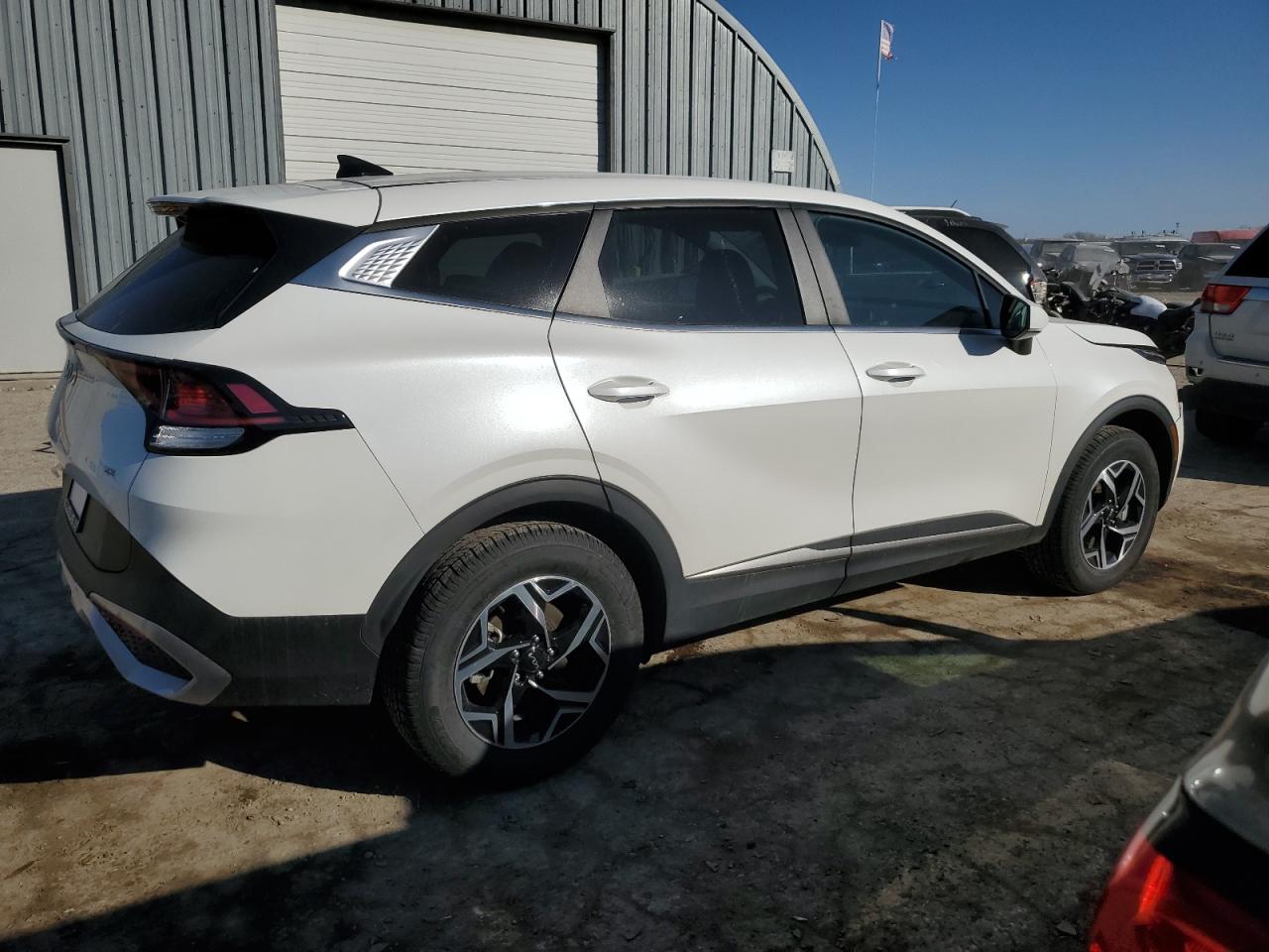 2023 KIA SPORTAGE LX VIN:KNDPUCAF2P7153360