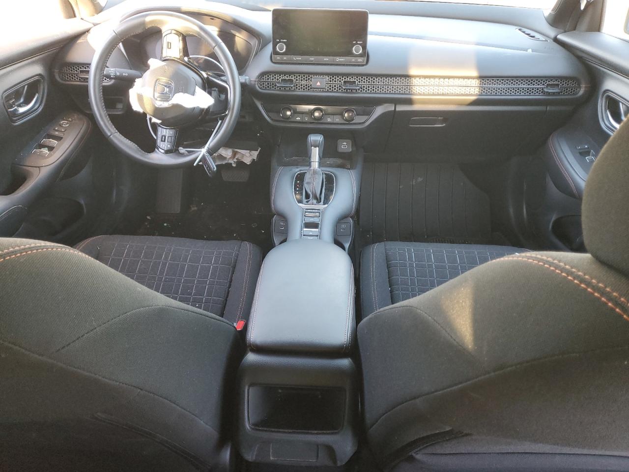 2024 HONDA HR-V SPORT VIN:3CZRZ2H52RM754031