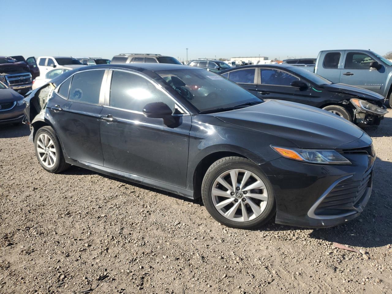 2022 TOYOTA CAMRY LE VIN:4T1C11AK0NU642018