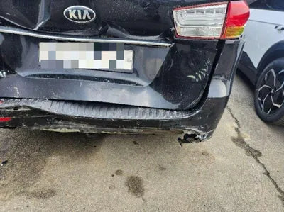 2015 Kia Carnival VIN: