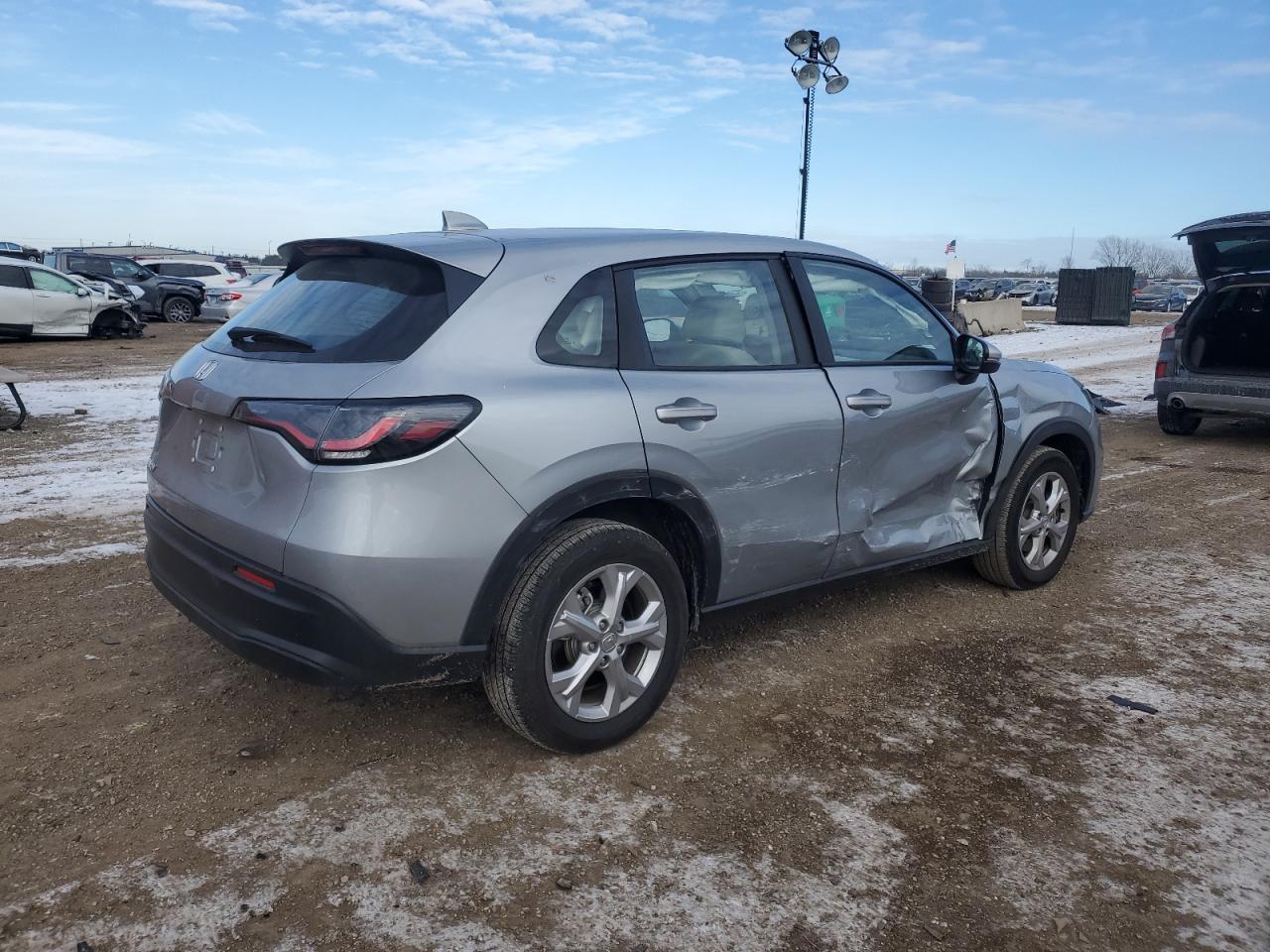 2024 HONDA HR-V LX VIN:3CZRZ2H34RM745913