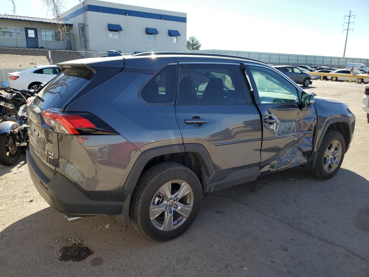 2024 TOYOTA RAV4 XLE VIN:2T3P1RFV7RW434508