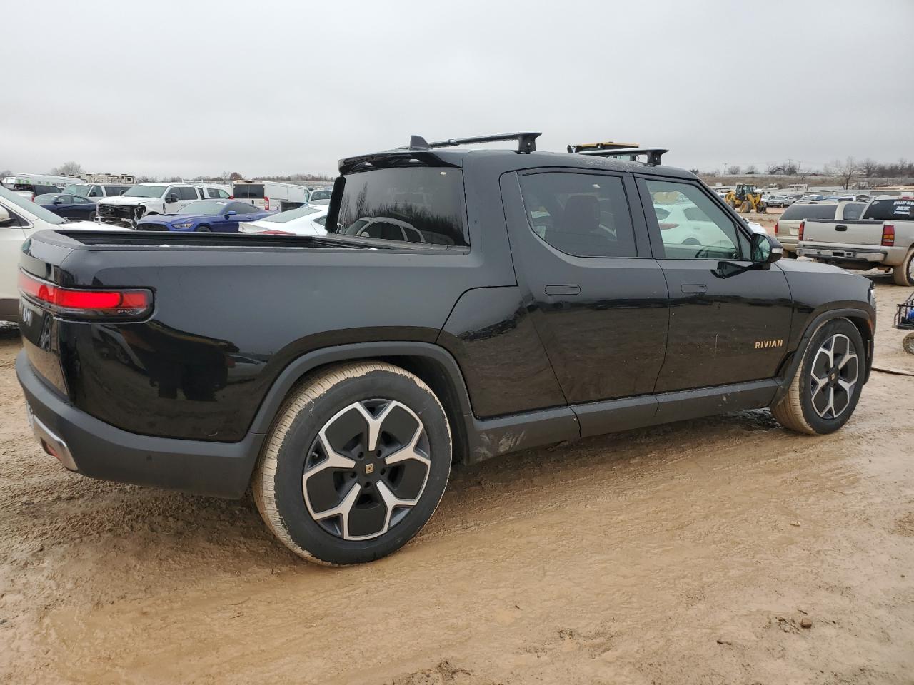 2022 RIVIAN R1T ADVENTURE VIN:7FCTGAAA3NN016283