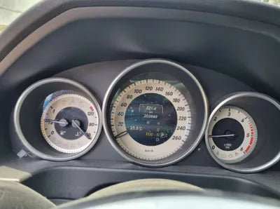 2015 Mercedes-Benz E 220 WDDHF0AB3FB154058 VIN:WDDHF0AB3FB154058