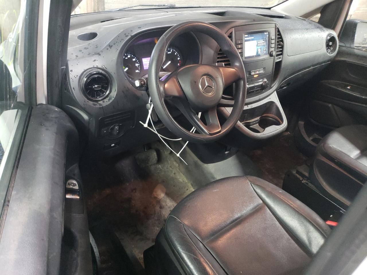 2022 MERCEDES-BENZ METRIS  VIN:W1YV0BEY1N4149965