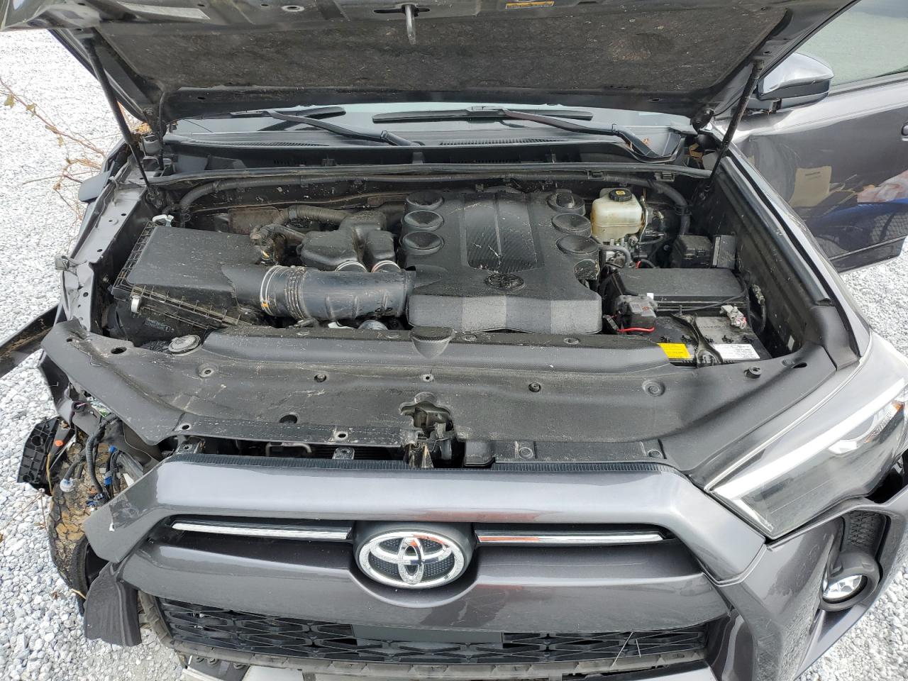 2022 TOYOTA 4RUNNER SR5/SR5 PREMIUM VIN:JTEPU5JR8N6002155