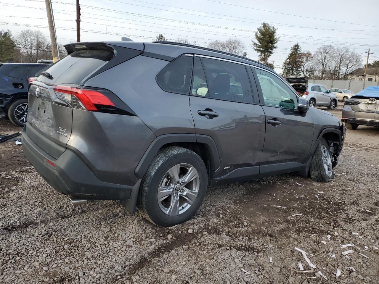 2022 TOYOTA RAV4 XLE VIN:4T3RWRFV0NU070453