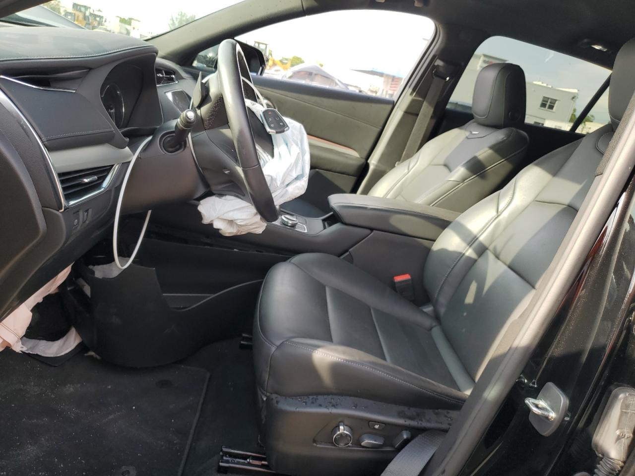 2023 CADILLAC XT4 PREMIUM LUXURY VIN:1GYFZCR47PF100444