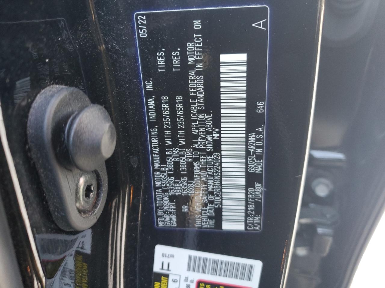 2022 TOYOTA HIGHLANDER L VIN:5TDCZRBH4NS224029