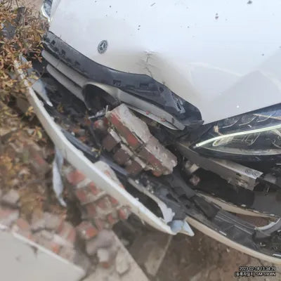 2018 Mercedes-Benz C 200 010KMWDDWF4CB9JF6 VIN:010KMWDDWF4CB9JF6