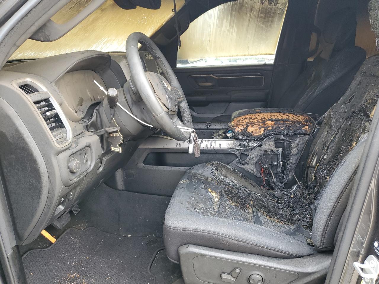 2024 RAM 1500 BIG HORN/LONE STAR VIN:1C6RREFT3RN230151