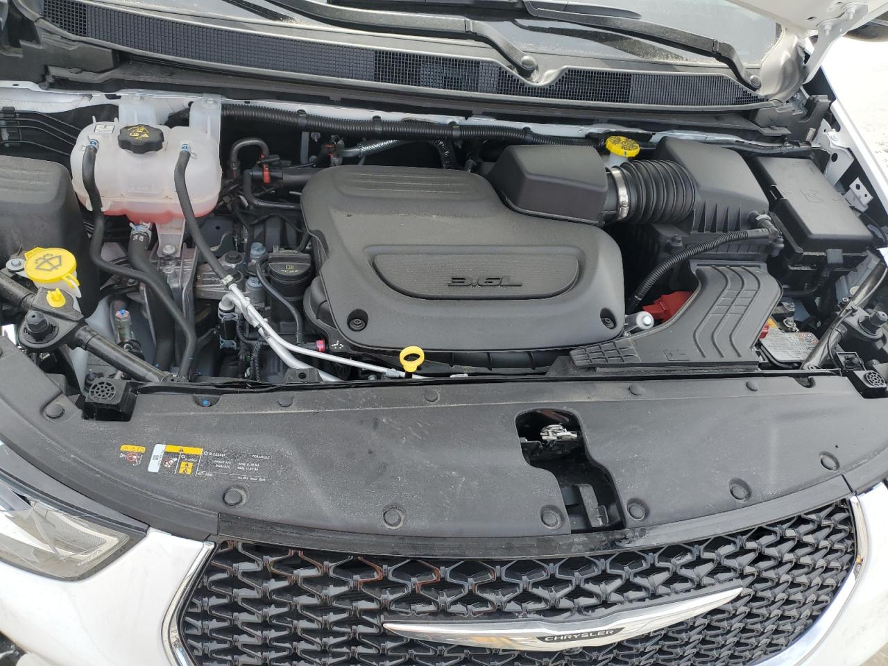 2024 CHRYSLER PACIFICA TOURING L VIN:2C4RC3BG2RR181664