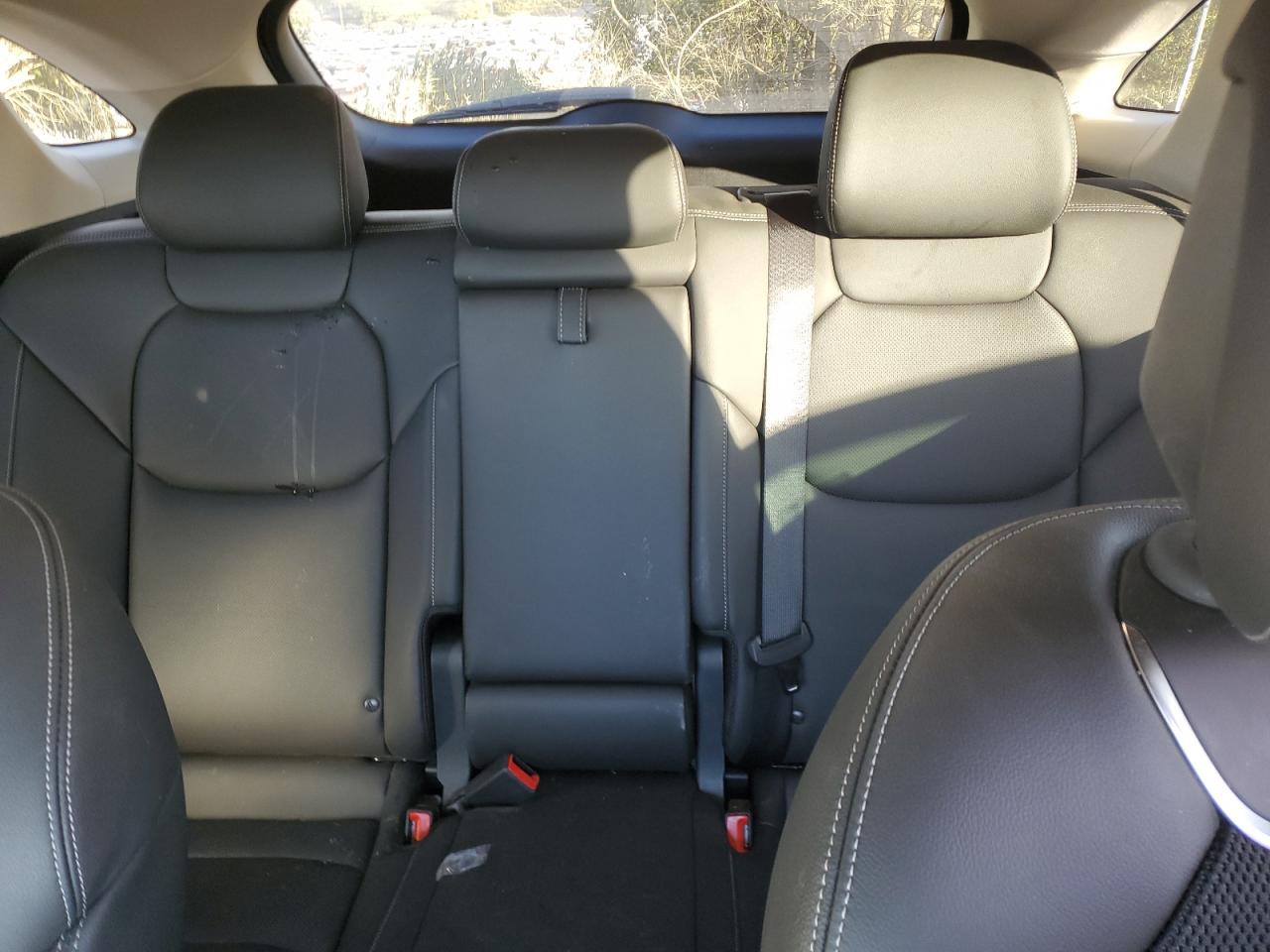 2024 GENESIS GV70 BASE VIN:5NMMADTBXRH007232