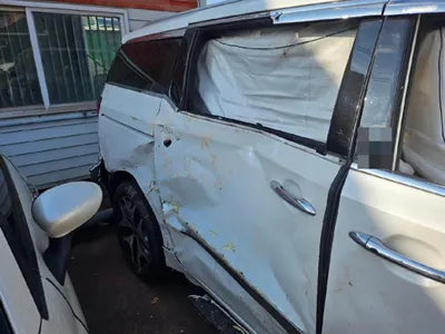 2017 Kia Carnival VIN: