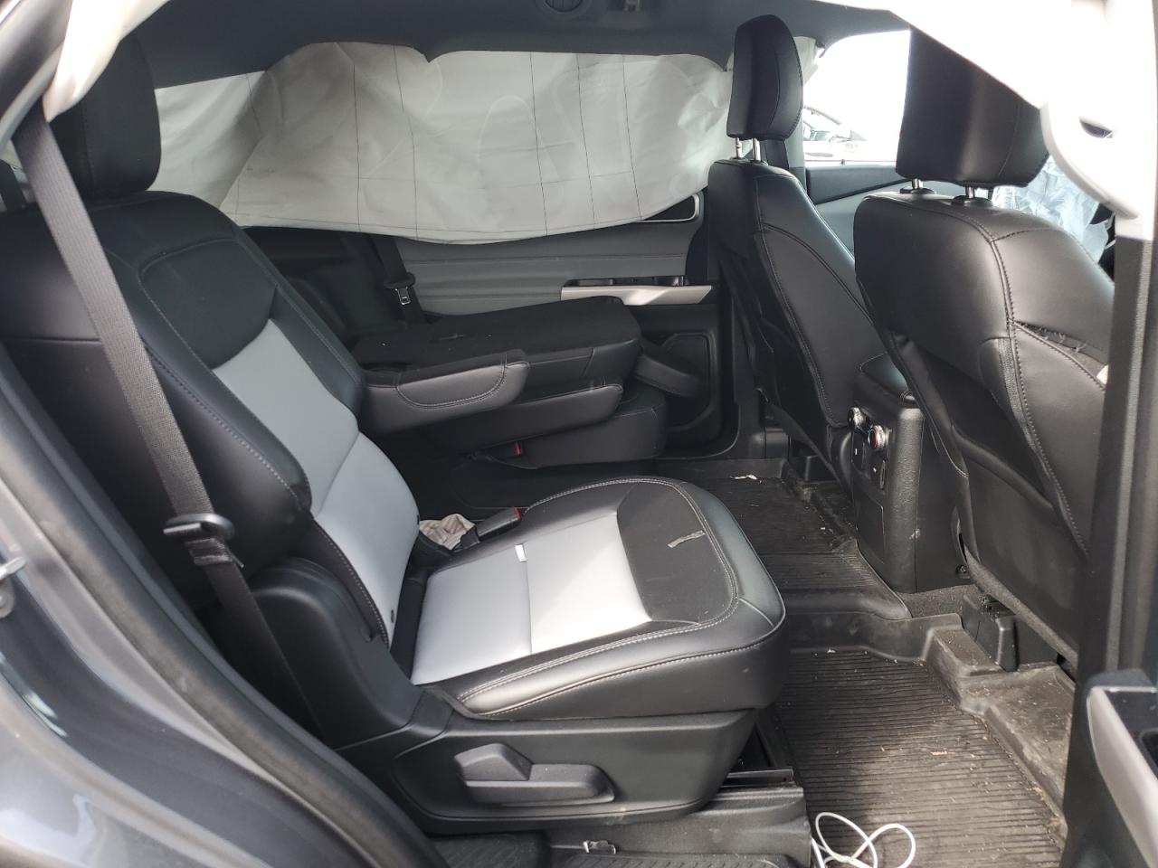 2023 FORD EXPLORER XLT VIN:1FMSK8DH6PGB80633