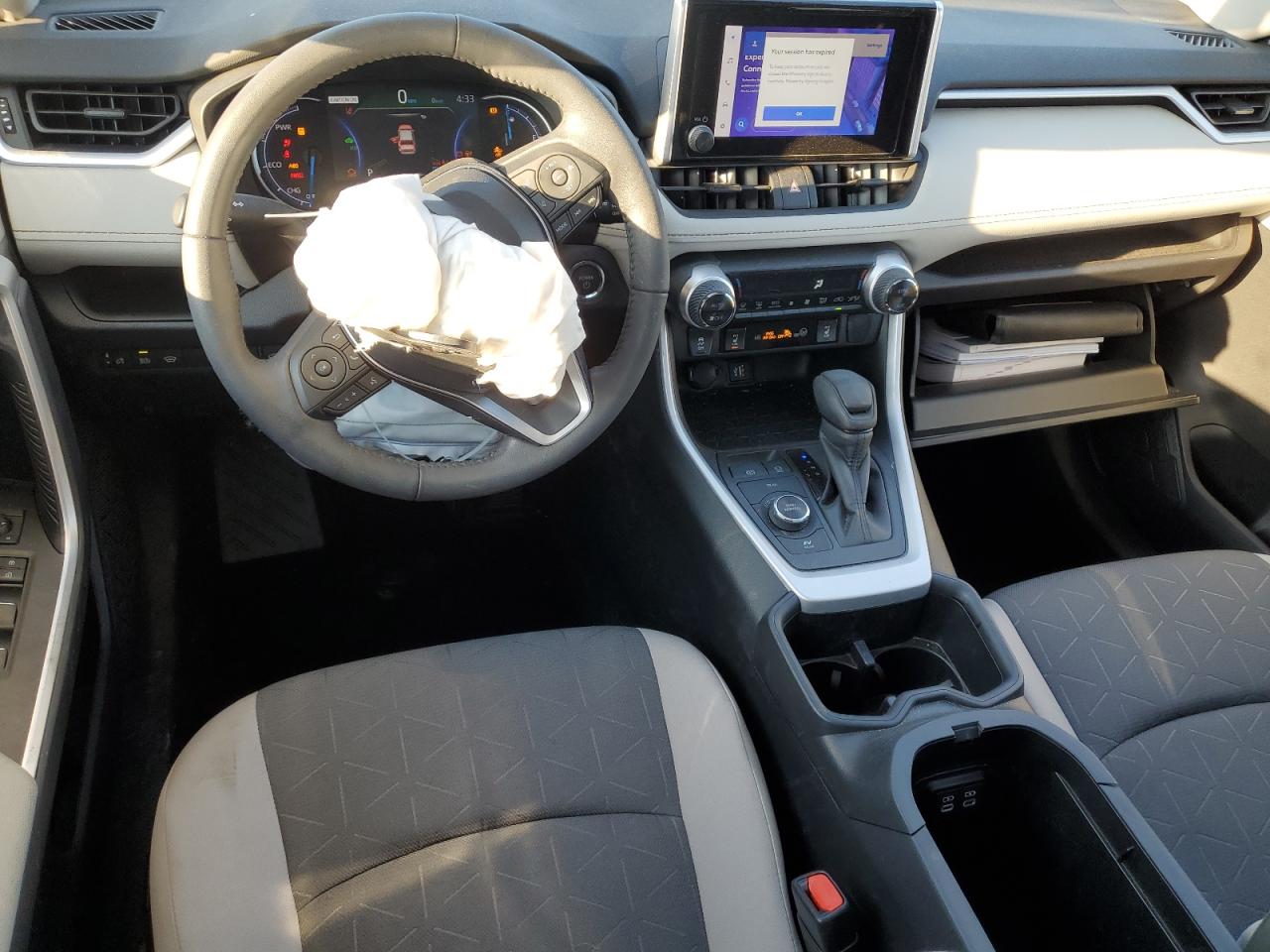 2024 TOYOTA RAV4 XLE VIN:4T3RWRFV3RU118596