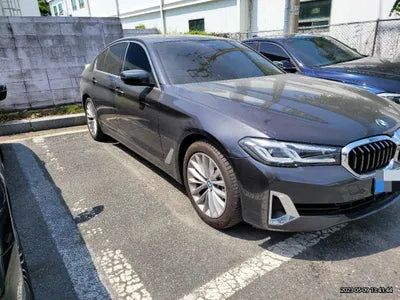 2021 BMW 530 VIN: