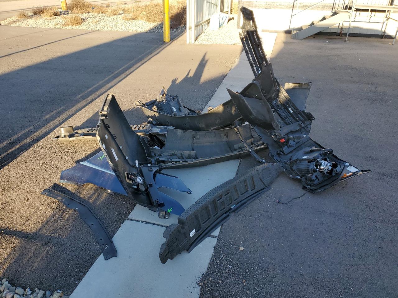 2022 CHEVROLET TRAVERSE LT VIN:1GNEVGKW0NJ184477