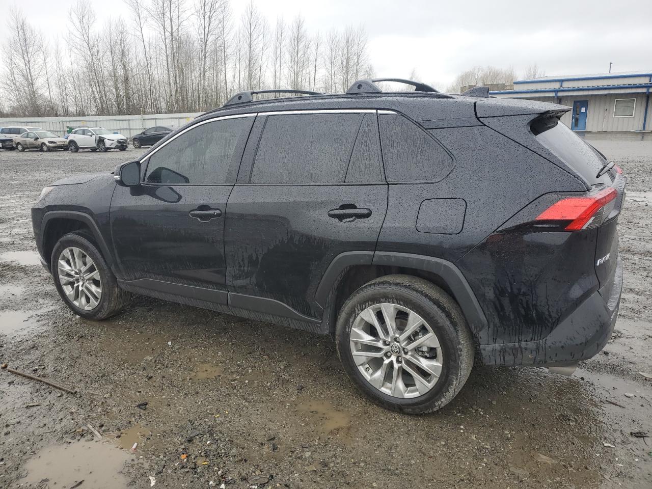 2023 TOYOTA RAV4 XLE PREMIUM VIN:2T3A1RFV2PC388817