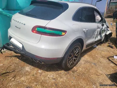 2017 Porsche Macan 004KMWP1AD2950HLB VIN:004KMWP1AD2950HLB