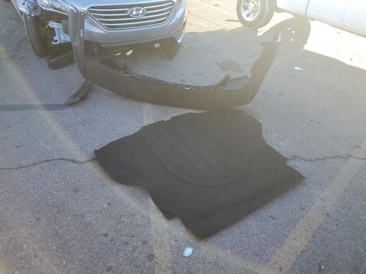 2024 HYUNDAI ELANTRA BLUE VIN:KMHLM4DJXRU104184