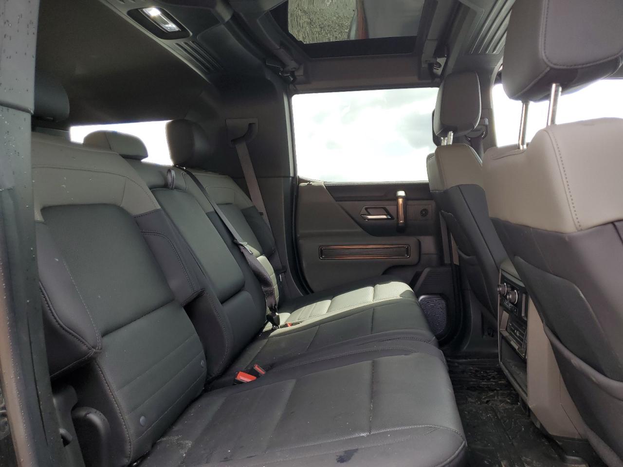 2024 GMC HUMMER SUV 2X VIN:1GKB0NDE0RU109550
