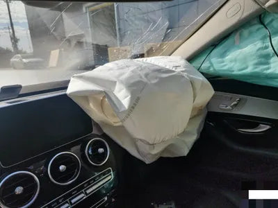 2016 Mercedes-Benz C 220 VIN: