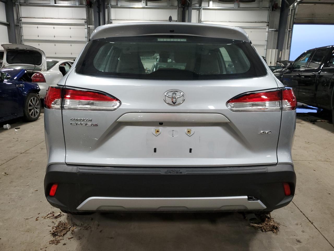 2022 TOYOTA COROLLA CROSS L VIN:7MUAAABG6NV002122