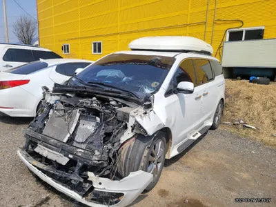 2017 Kia Carnival VIN: