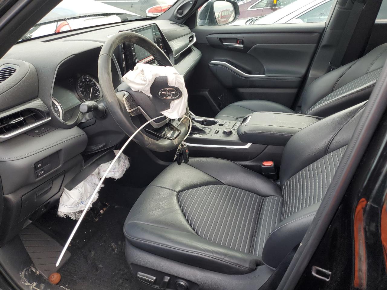 2022 TOYOTA HIGHLANDER XSE VIN:5TDJZRBH1NS250059