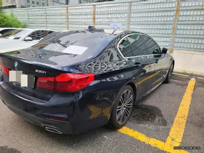 2020 BMW 530 VIN: