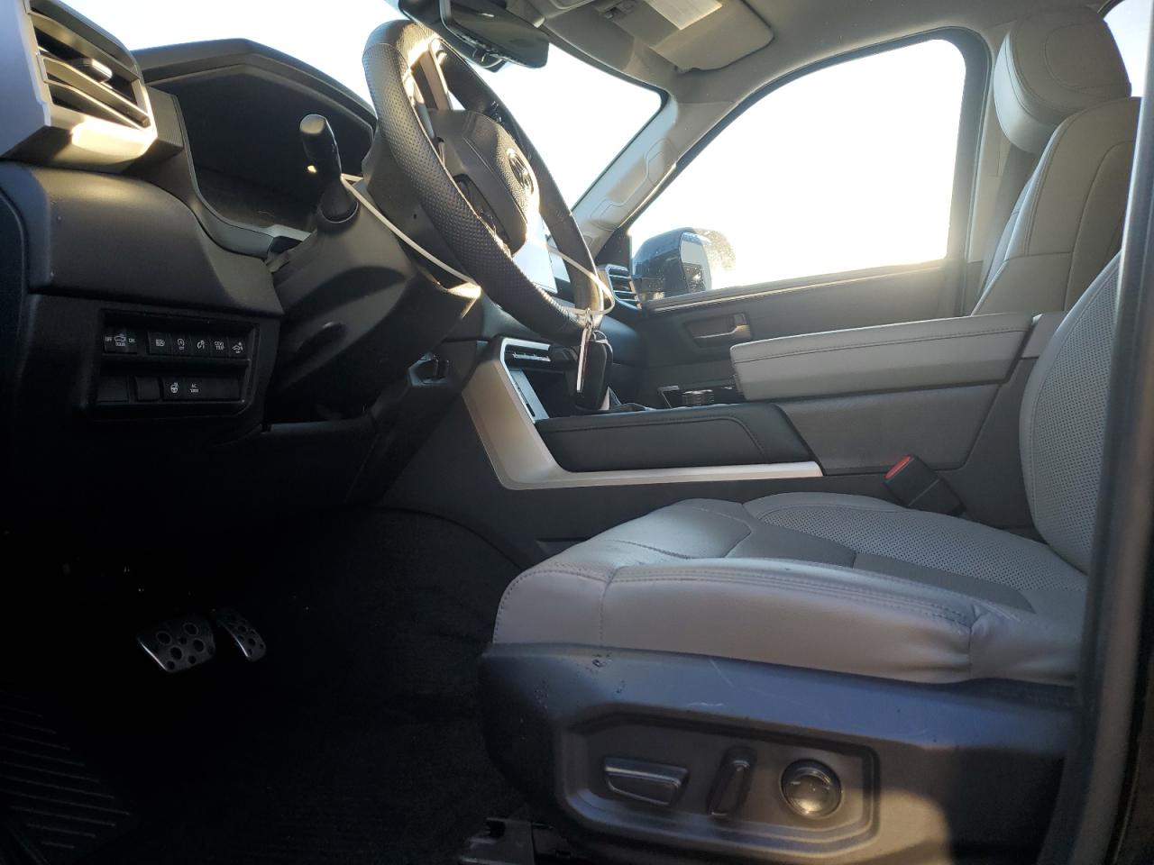 2022 TOYOTA TUNDRA CREWMAX LIMITED VIN:5TFJA5DB3NX022566