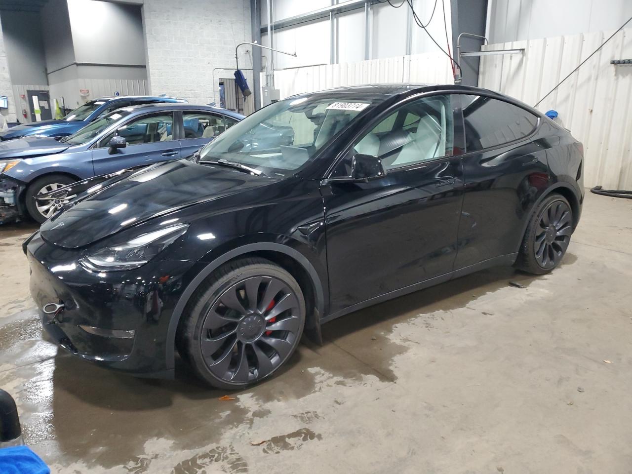 2023 TESLA MODEL Y  VIN:7SAYGDEFXPF907419