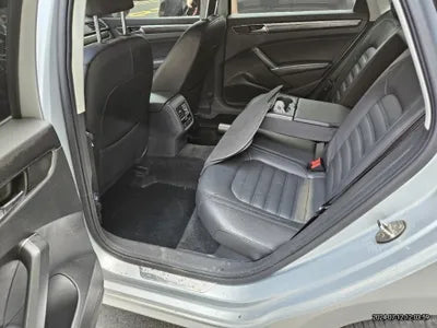 2018 Volkswagen Passat VIN:
