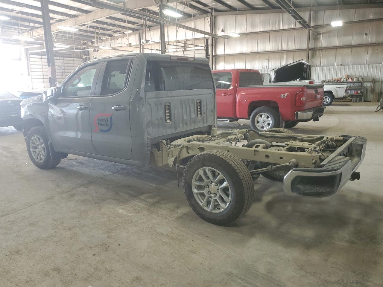 2024 CHEVROLET SILVERADO K1500 LT VIN:1GCRDDED0RZ239104