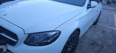 2017 Mercedes-Benz E 220 VIN: