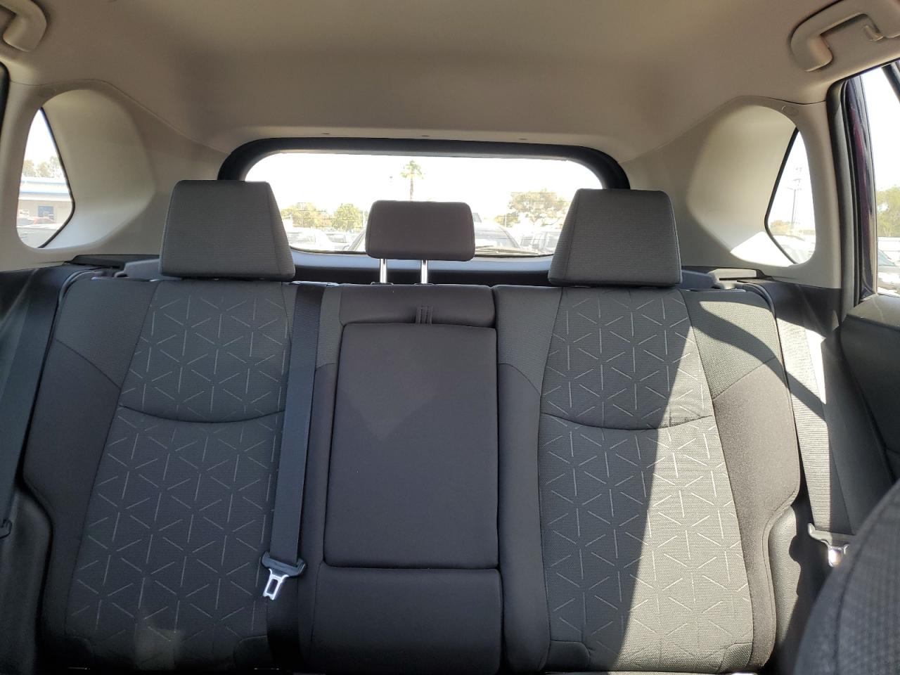 2023 TOYOTA RAV4 XLE VIN:4T3RWRFV2PU084759
