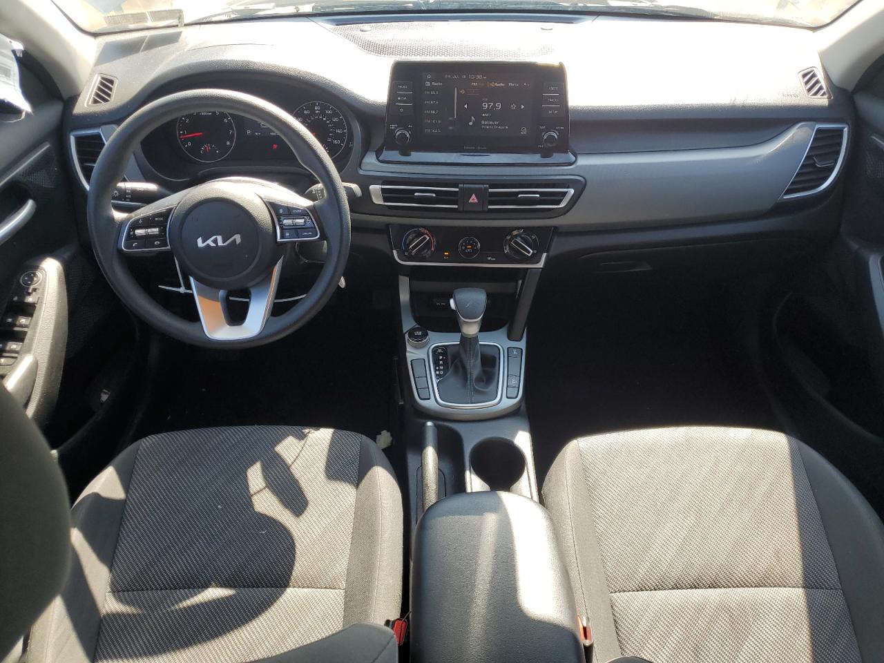 2023 KIA SELTOS LX VIN:KNDEPCAA8P7460177