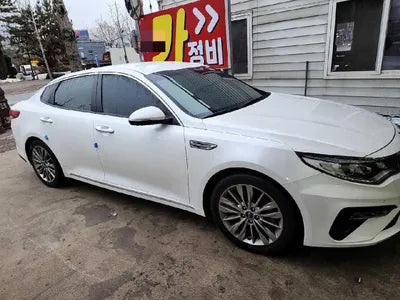 2018 Kia K5 VIN: