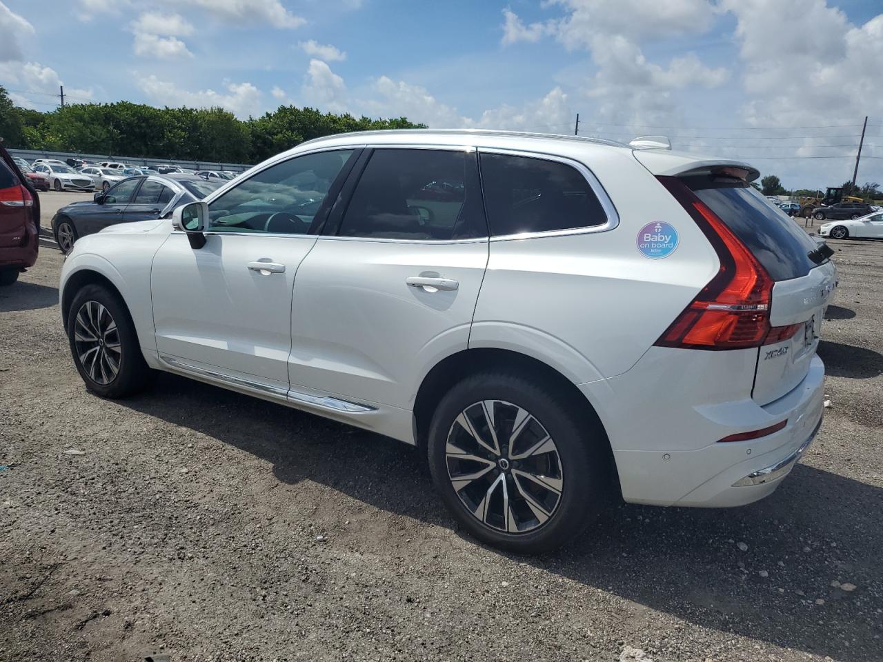 2023 VOLVO XC60 PLUS VIN:YV4L12RE5P1273831