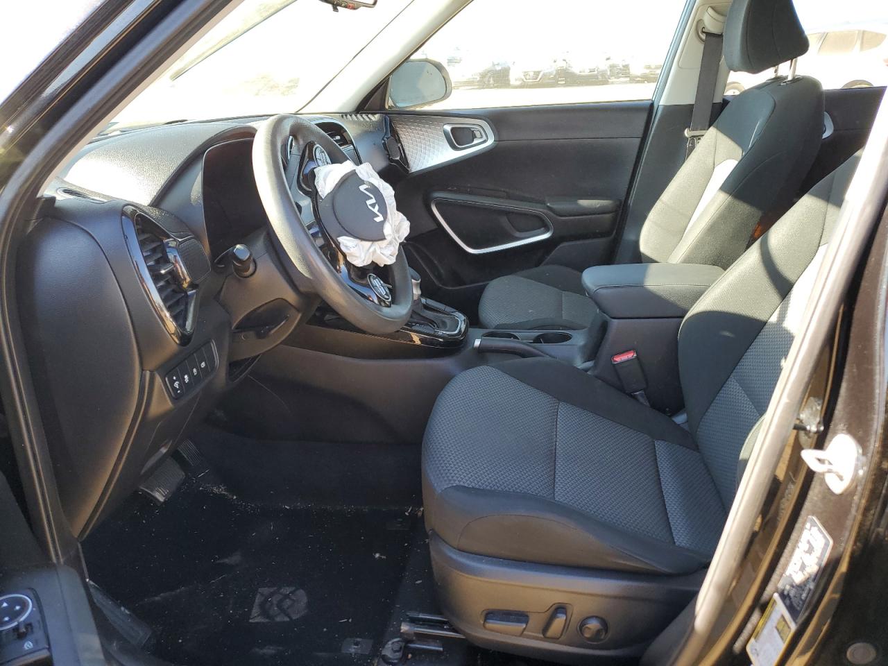 2023 KIA SOUL LX VIN:KNDJ23AU2P7850005