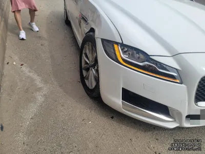 2019 Jaguar XF VIN: