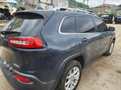 2017 Jeep Cherokee VIN: