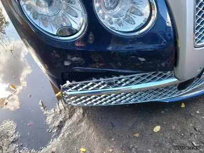 2017 Bentley Flying Spur V8 VIN: